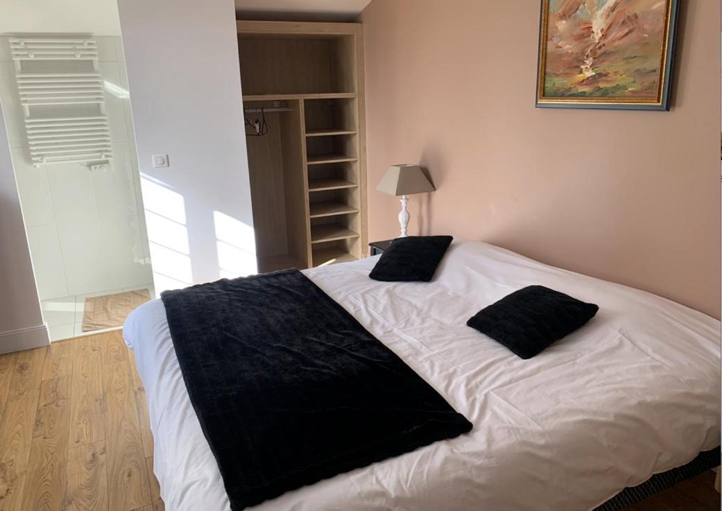 Domaine Des Peyries - Chambres Et Table D'Hotes Saint-Barthelemy-d'Agenais エクステリア 写真