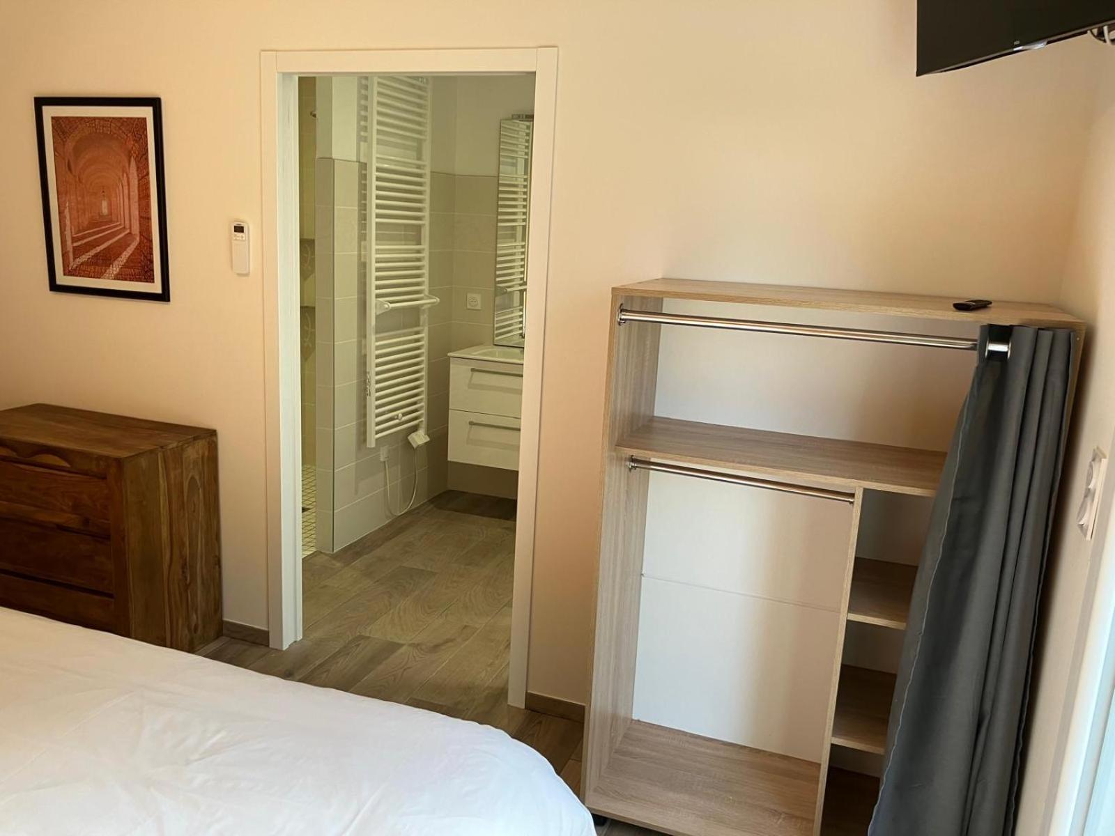 Domaine Des Peyries - Chambres Et Table D'Hotes Saint-Barthelemy-d'Agenais エクステリア 写真